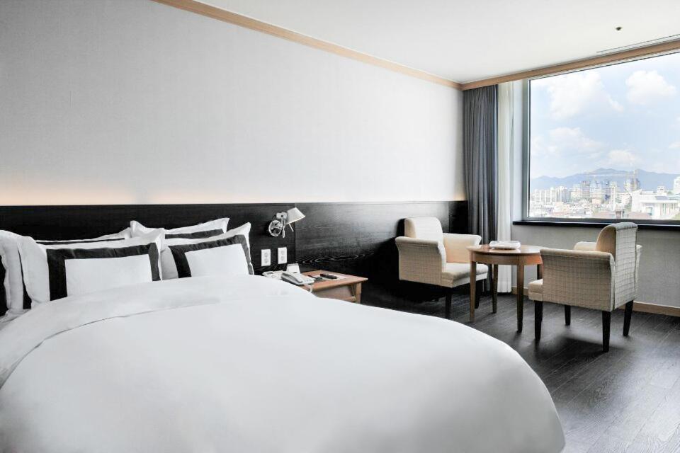 Hotel Miranda Icheon Buitenkant foto